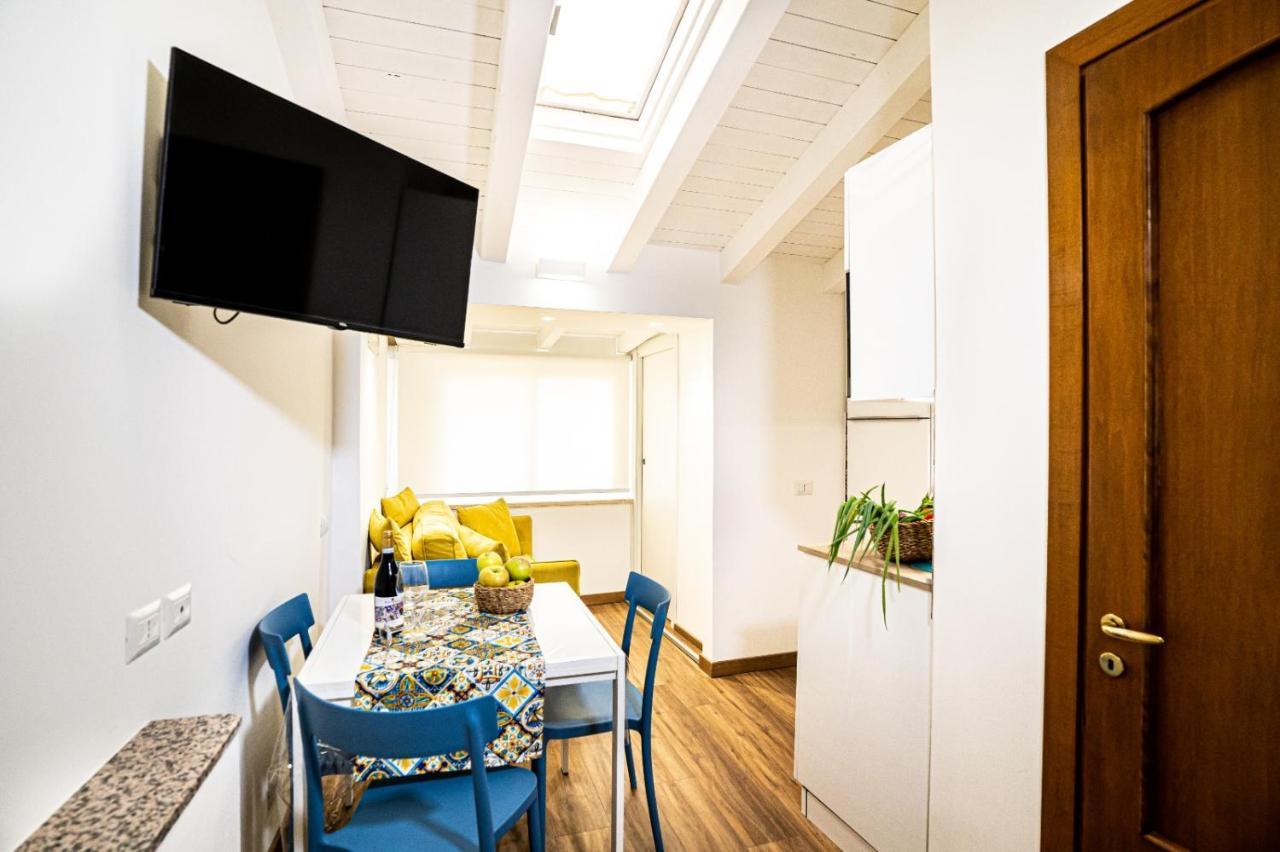 Casa Carmine - Centro Apartment